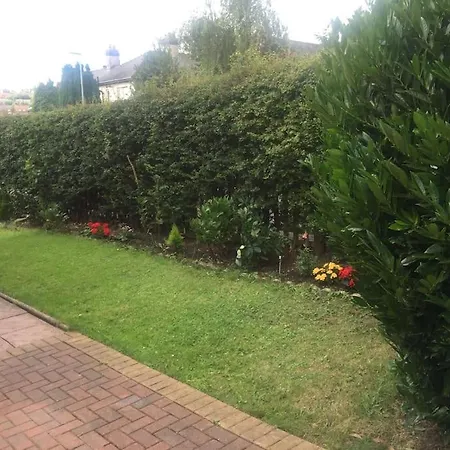 Holiday home Princess 3 Bedroom House + Offstreet Parking +wifi